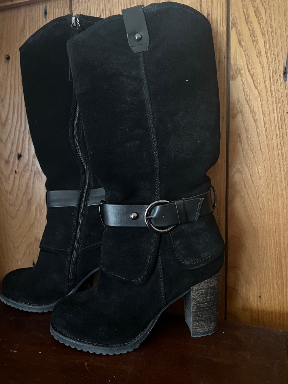 Mojo Moxy Black Leather Knee High Buckle Boots Block Heel Size 8M